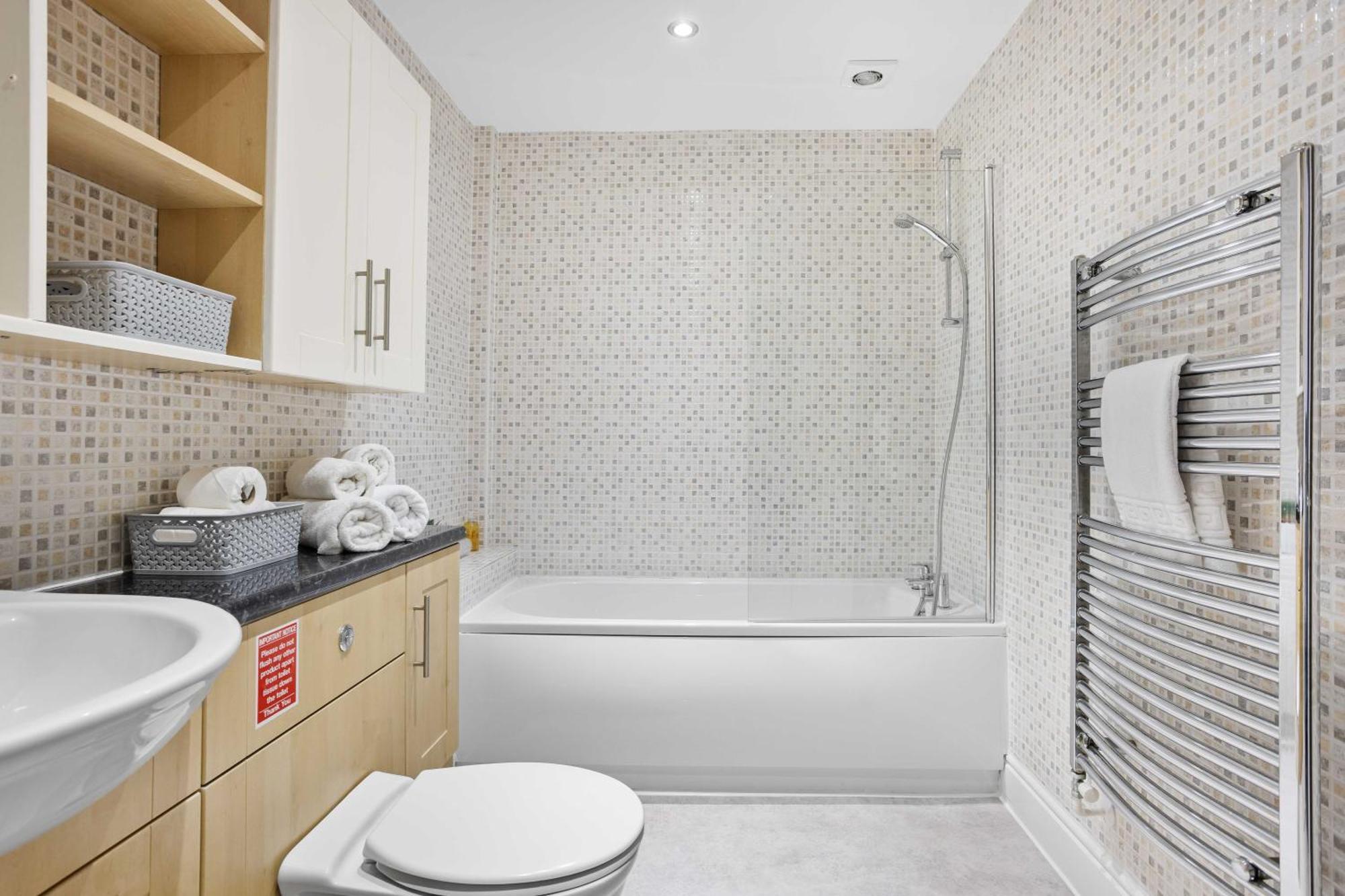 Harbour Court Plymouth - Free Parking - Tucked Away On The Barbican With Courtyard - By Ocean City Retreats Luaran gambar